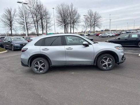 Used 2023 Honda HR-V EX-L image 8