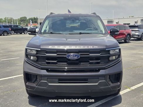 New 2026 Ford Expedition Active RWD image 15