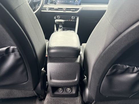 Used 2022 Kia K5 LXS FWD image 18