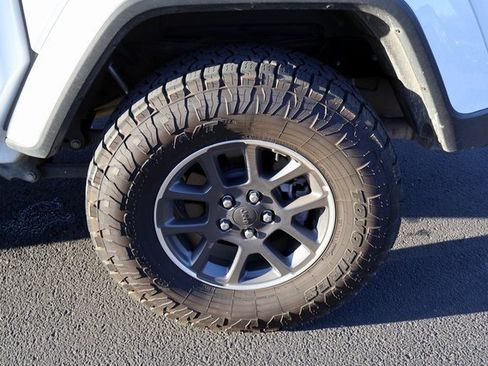 Used 2021 Jeep Gladiator Overland w/ Popular Equipment Package image 21