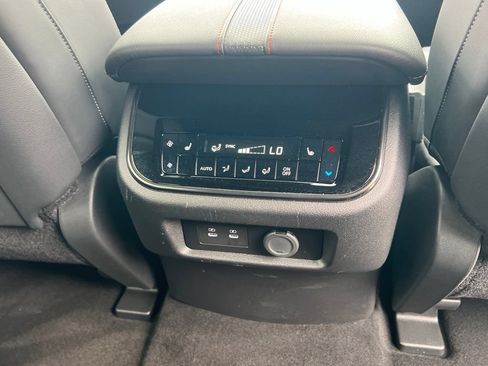 Certified 2025 Nissan Armada PRO-4X w/ Pro-4X Premium Package AWD/4WD image 23