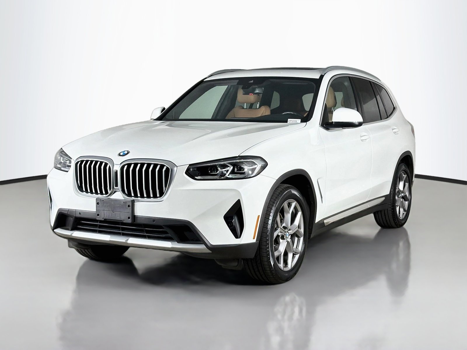 Certified 2024 BMW X3 sDrive30i w/ Convenience Package RWD image 3