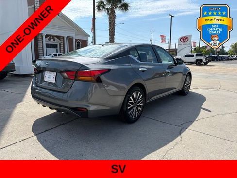 Used 2025 Nissan Altima 2.5 SV FWD image 5