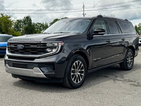 Used 2025 Ford Expedition Max Platinum AWD/4WD image 7