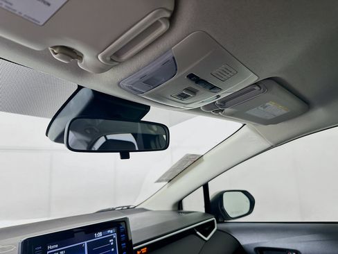 Used 2022 Toyota Corolla LE w/ LE Convenience Package FWD image 18