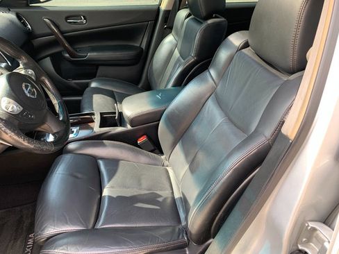 Used 2014 Nissan Maxima 3.5 SV w/ Premium Package FWD image 16