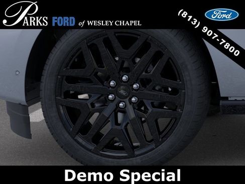 New 2026 Ford Expedition Platinum w/ Stealth Performance Package AWD/4WD image 19