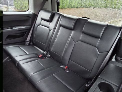 Used 2009 Honda Pilot Touring image 11