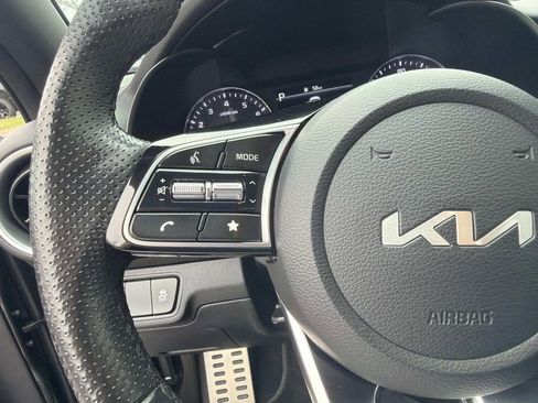 Used 2023 Kia Forte GT-Line w/ GT-Line Technology Package image 26