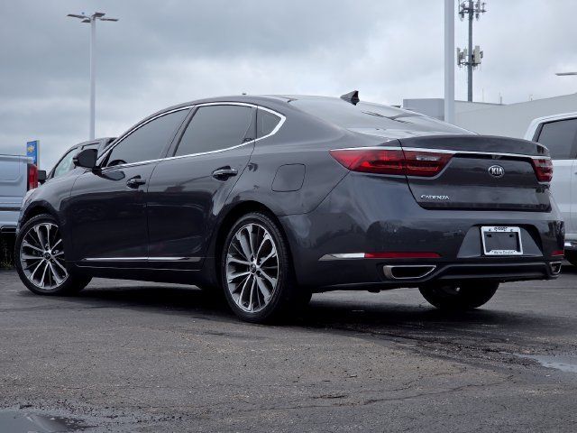 Used 2018 Kia Cadenza Technology FWD image 17