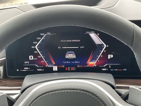 New 2026 BMW X5 M60i image 14