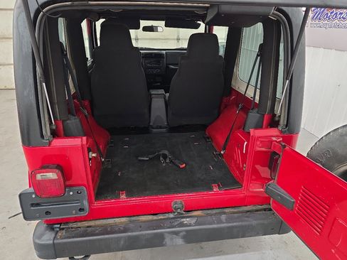 Used 2003 Jeep Wrangler X image 25