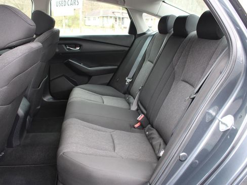 Used 2023 Honda Accord EX image 18