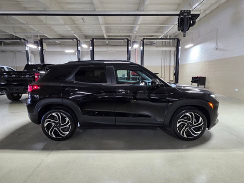 Used 2024 Chevrolet TrailBlazer RS FWD image 8