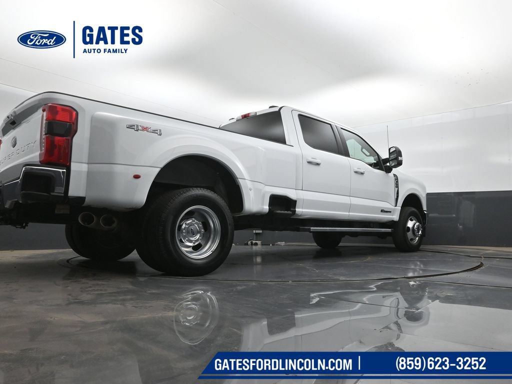 Used 2025 Ford F350 Lariat AWD/4WD image 37