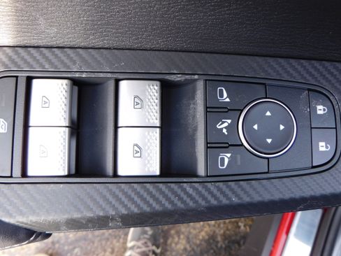 New 2026 Mitsubishi Outlander SEL image 13