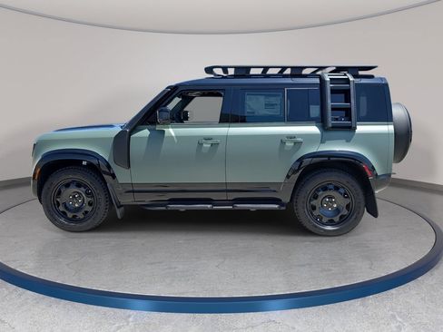 New 2026 Land Rover Defender 110 Trophy Edition AWD/4WD image 8