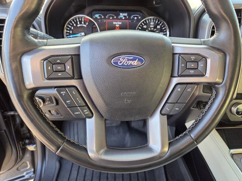 Used 2021 Ford Expedition Platinum image 9