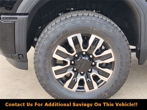 New 2026 GMC Sierra 3500 Denali Ultimate w/ LPO, Black Badging Package image 7