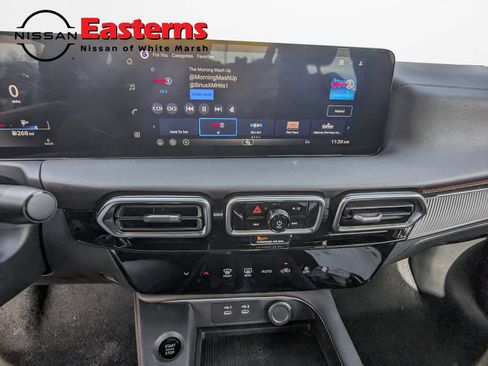 New 2026 Nissan Sentra SR w/ Floor Mat Package image 13