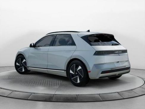 New 2026 Hyundai Ioniq 5 Limited image 5