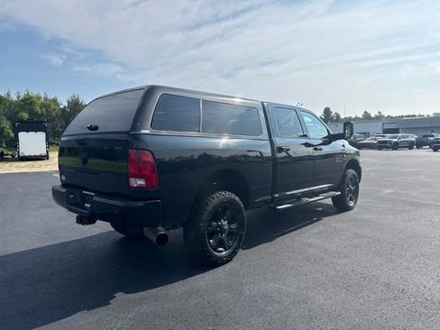 Used 2018 RAM 2500 SLT w/ Black Appearance Group AWD/4WD image 6