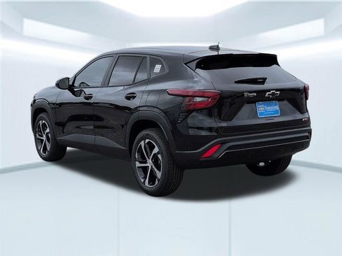 New 2026 Chevrolet Trax RS w/ Driver Confidence Package FWD image 4