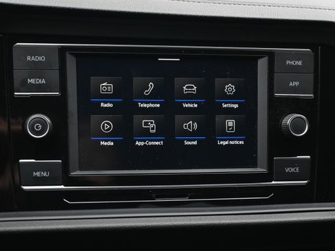 Used 2023 Volkswagen Jetta S image 31