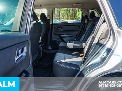 Used 2025 Nissan Rogue SV image 21