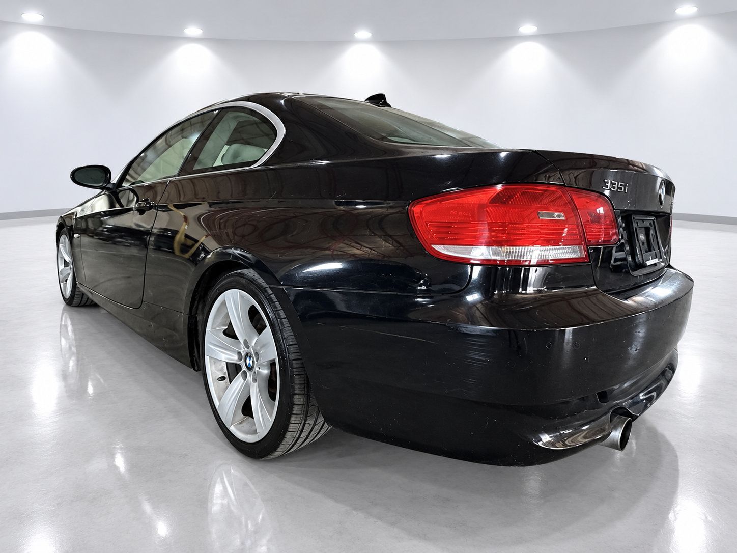 Used 2007 BMW 335i Coupe RWD image 4