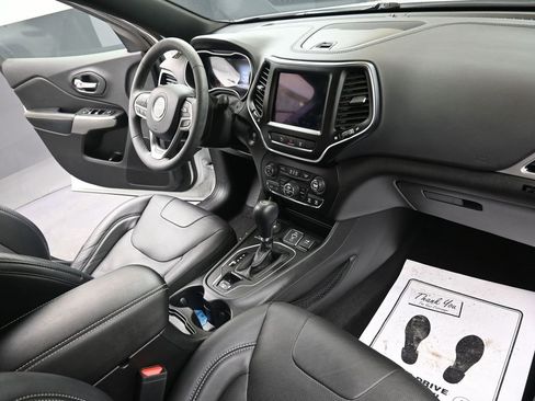 Used 2021 Jeep Cherokee Latitude Lux 80th Anniv w/ Quick Order Package 26U 80TH image 12