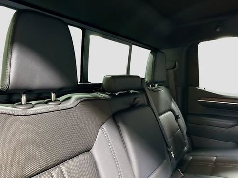 New 2026 Chevrolet Silverado 1500 High Country w/ Technology Package AWD/4WD image 31