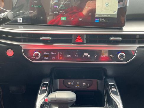 New 2025 Kia Sorento S w/ Panoramic Sunroof Package image 30