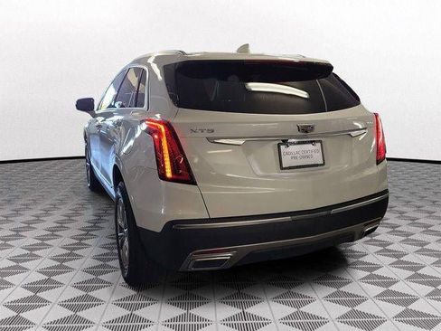 Certified 2022 Cadillac XT5 Premium Luxury image 4