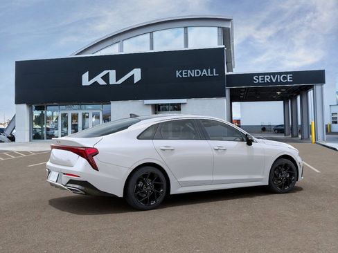 New 2026 Kia K5 GT-Line image 6