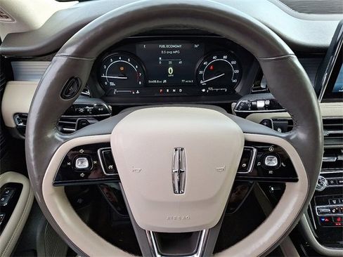 Used 2021 Lincoln Corsair Standard w/ Premium Package image 20