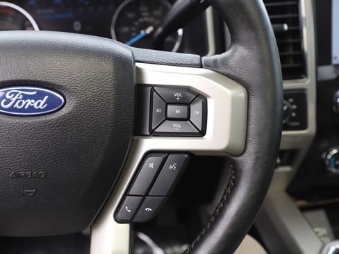 Used 2019 Ford F250 Lariat AWD/4WD image 31
