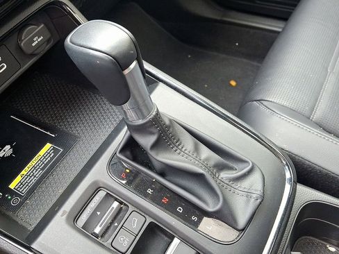 Used 2024 Honda CR-V EX-L image 18