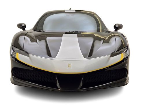 Used 2022 Ferrari SF90 Stradale AWD/4WD image 2