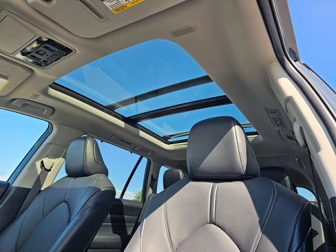 Used 2026 Toyota Grand Highlander Limited AWD/4WD image 28