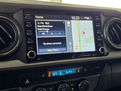 Used 2023 Toyota Tacoma TRD Off-Road w/ TRD Premium Off Road Package image 29