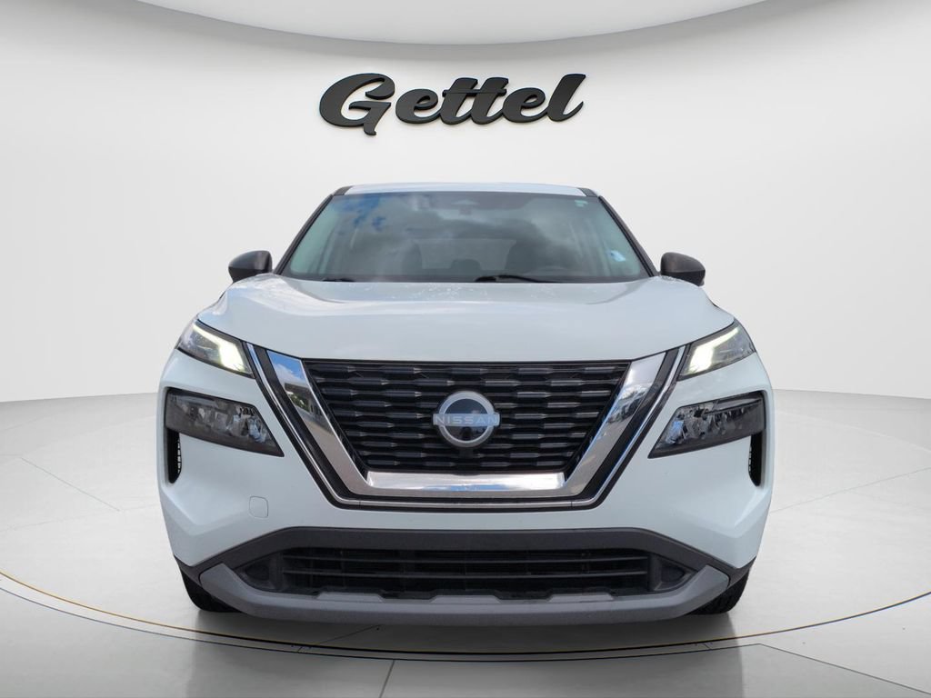 Certified 2023 Nissan Rogue S FWD image 2