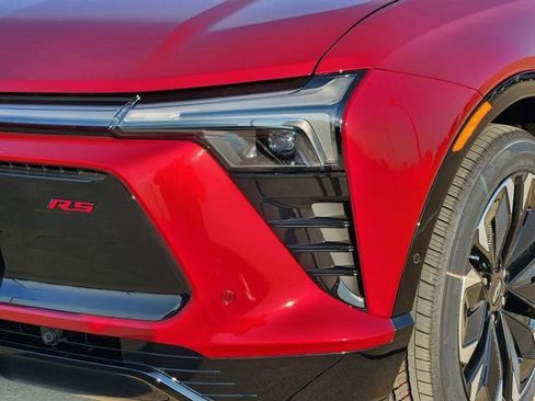 New 2026 Chevrolet Blazer EV RS w/ Super Cruise Package AWD/4WD image 8