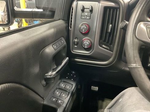 Used 2016 GMC Sierra 1500 SLT w/ All-Terrain Package image 17