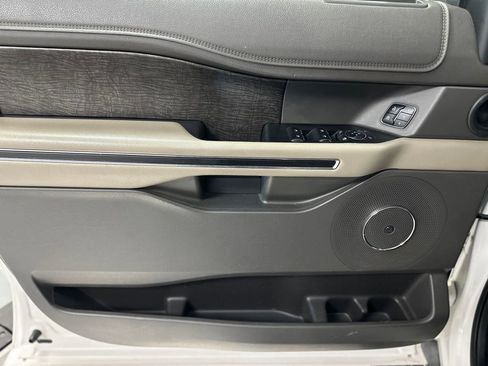 Used 2018 Ford Expedition Limited w/ Equipment Group 302A image 18