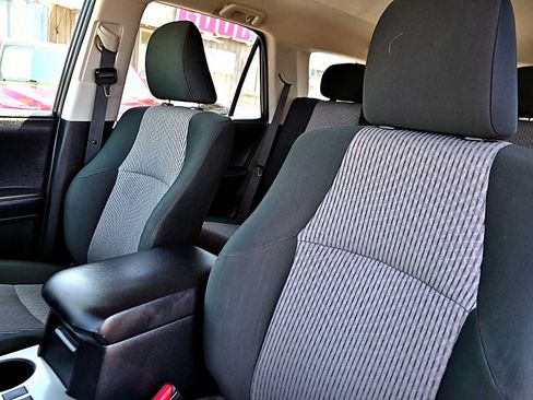 Used 2020 Toyota 4Runner SR5 RWD image 19