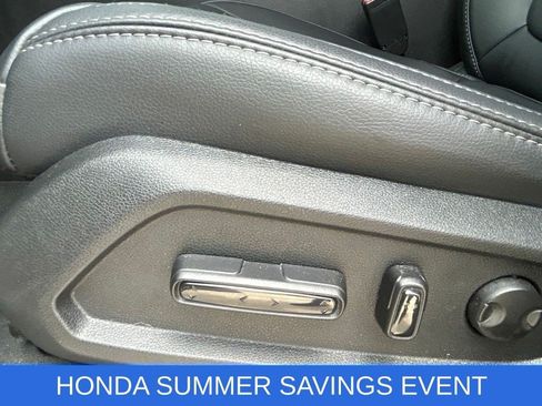 Used 2025 Honda Pilot EX-L image 22
