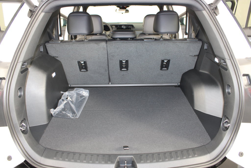 New 2027 GMC Terrain AT4 AWD/4WD image 17
