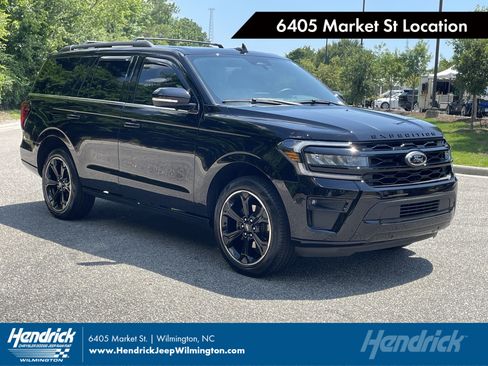Used 2024 Ford Expedition Limited AWD/4WD image 1