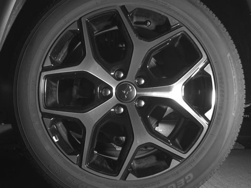 Used 2025 Jeep Compass Limited image 13